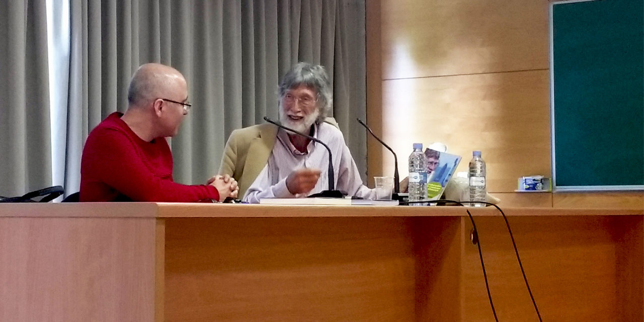 Un apassionat de la literatura catalana: crònica i fotografies de la trobada amb Til Stegmann