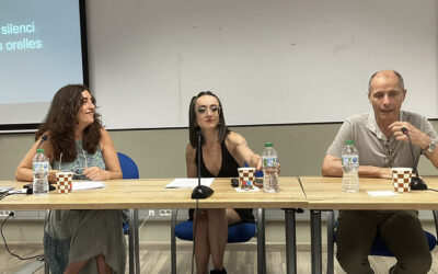 Fotografies de la conferència de Maria Sevilla