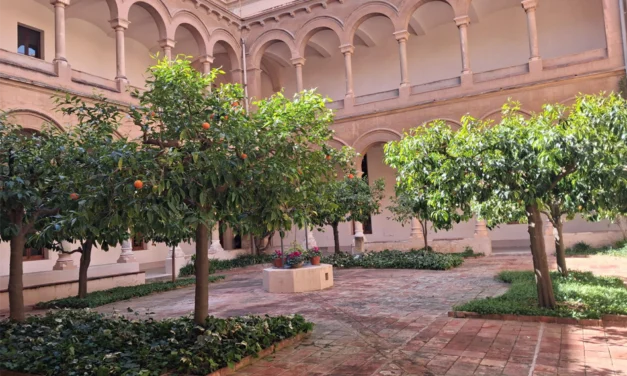L’alumnat de Filologia catalana visita el taller de restauració de Sant Pere de les Puel·les