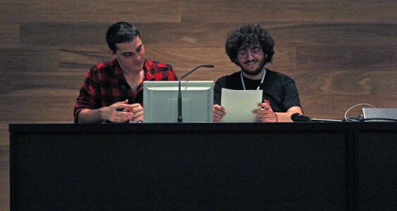 Lectura dramatitzada de textos : teatre de guerra i revolució