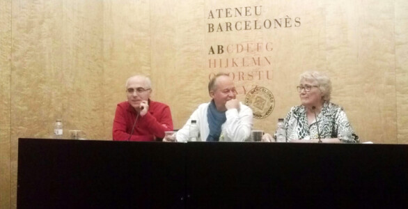 Presentació del llibre "De viva veu", de Maria Àngels Aglada, a l'Ateneu Barcelonès, amb
Isabel-Clara Simó, Josep Tero i els curadors del llibre, Eusebi Ayensa i Francesc Foguet