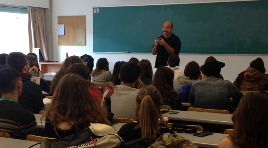 Taller de narrativa "El zombi i la margarida", a càrrec de Josep Lluís Badal