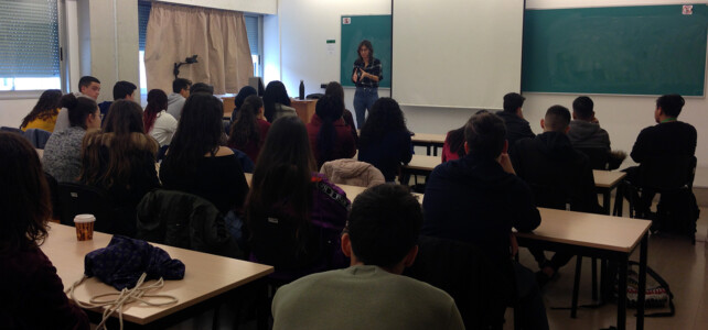 Taller "Procés per portar una obra del paper a la pantalla", a càrrec de Laia Foguet