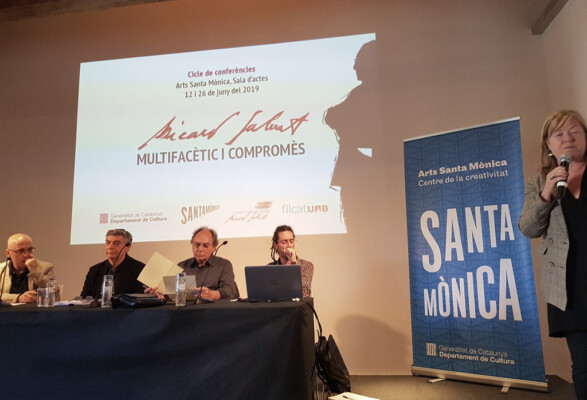 Àngels Ponsa: "Salvat va ser un referent del teatre català dels anys 60 com a director, assagista, fundador de l’escola d’art dramàtic “Adrià Gual”, catedràtic universitari...un luxe de professor, d’això en puc donar fe!"