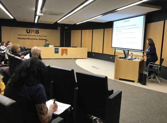 Emily Elfner (York University). Invited talk: "Match Theory and Recursion below and above the word: Evidence from Tlingit"